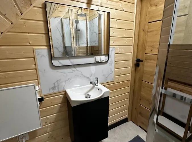 Pod Witosza Lägenhetshotell Staniszow